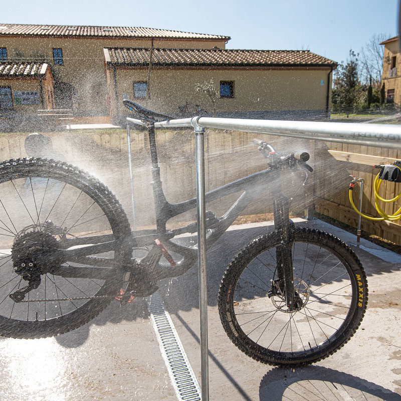 Postazione lavaggio bici