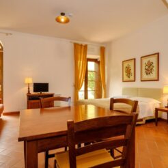 Poggio All'Agnello - Monolocale con Terrazza