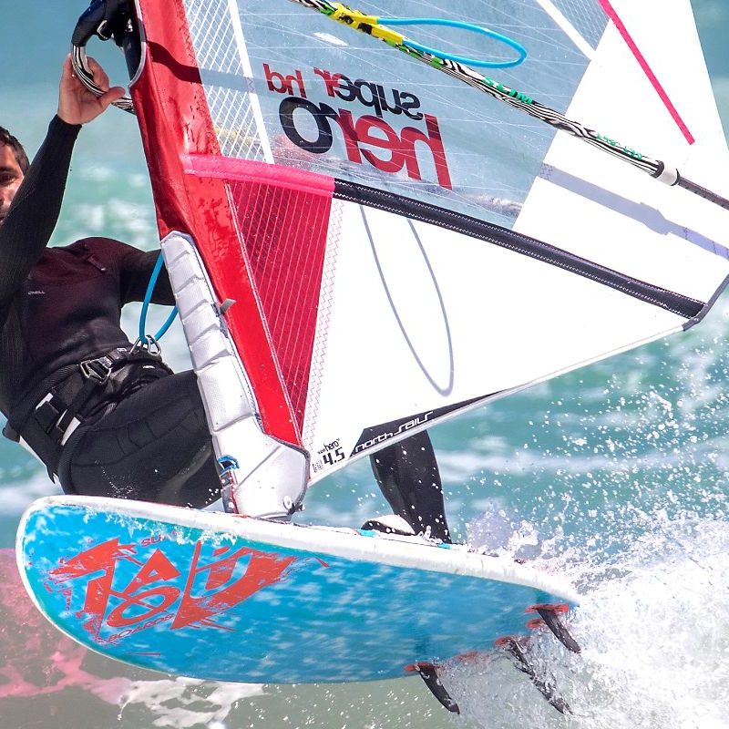 Windsurf in Toscana mare